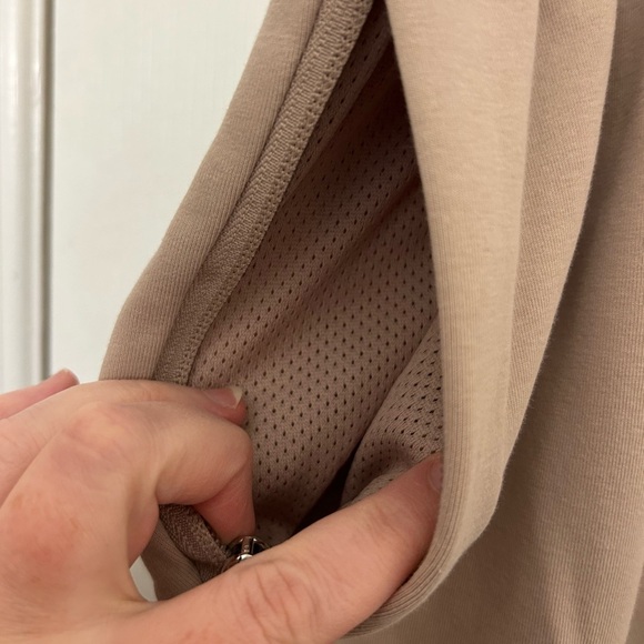 Old Navy Beige Sweatpants with Front Seam, Sz 2XL - Picture 3 of 7